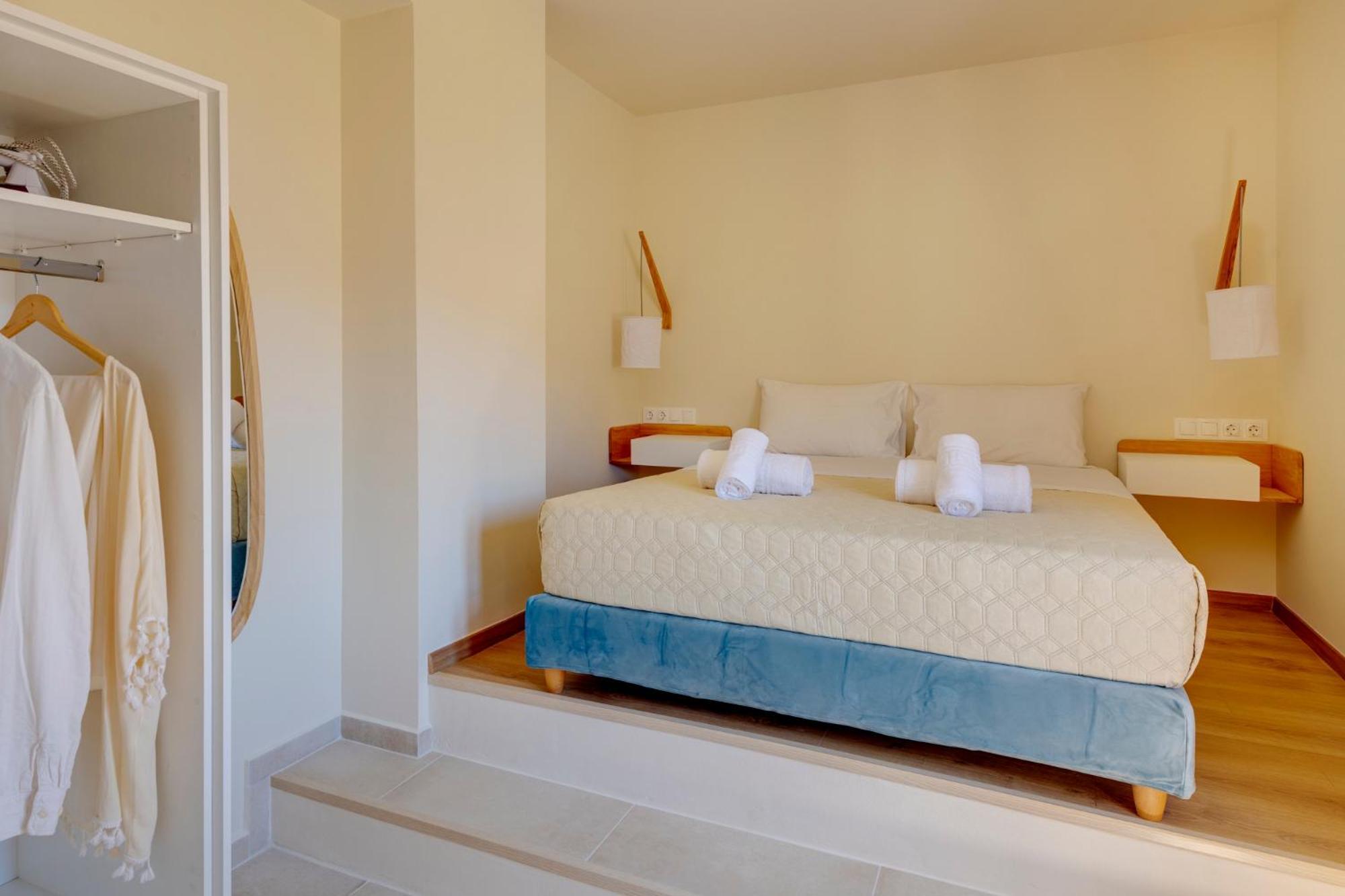 Vári Lalari Beach Suites מראה חיצוני תמונה