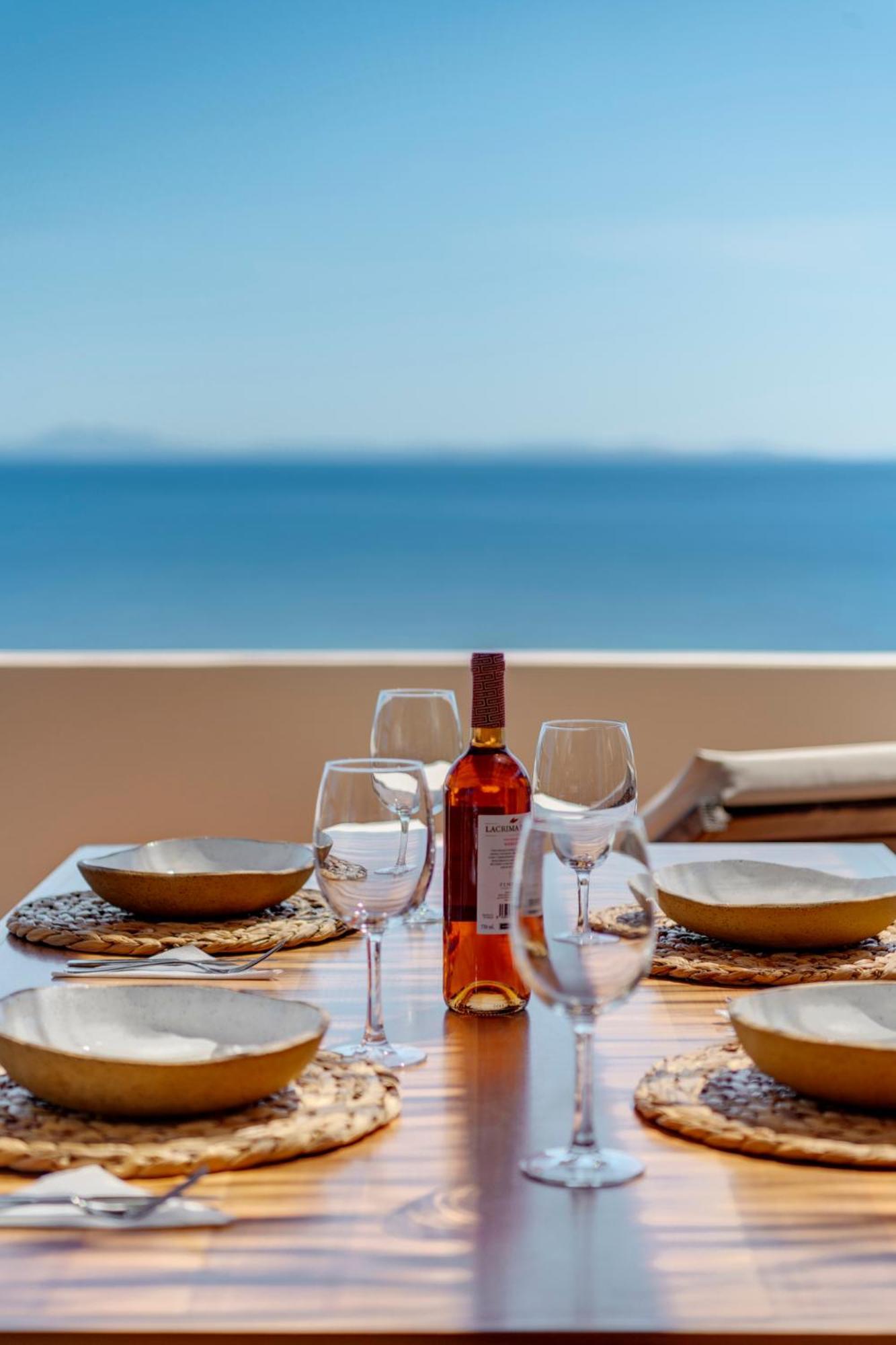 Vári Lalari Beach Suites מראה חיצוני תמונה