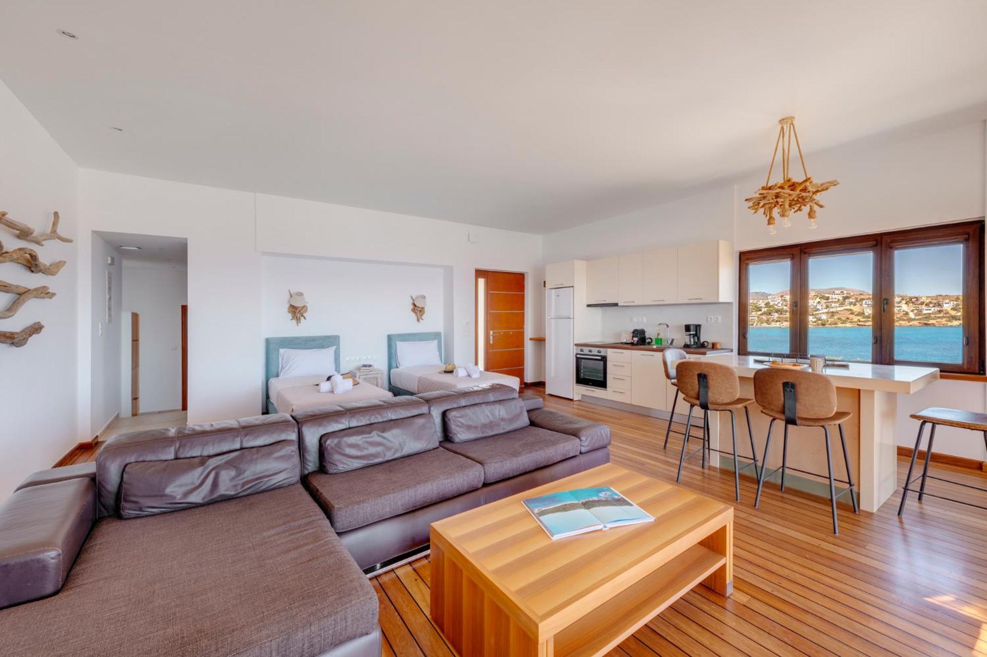 Vári Lalari Beach Suites מראה חיצוני תמונה