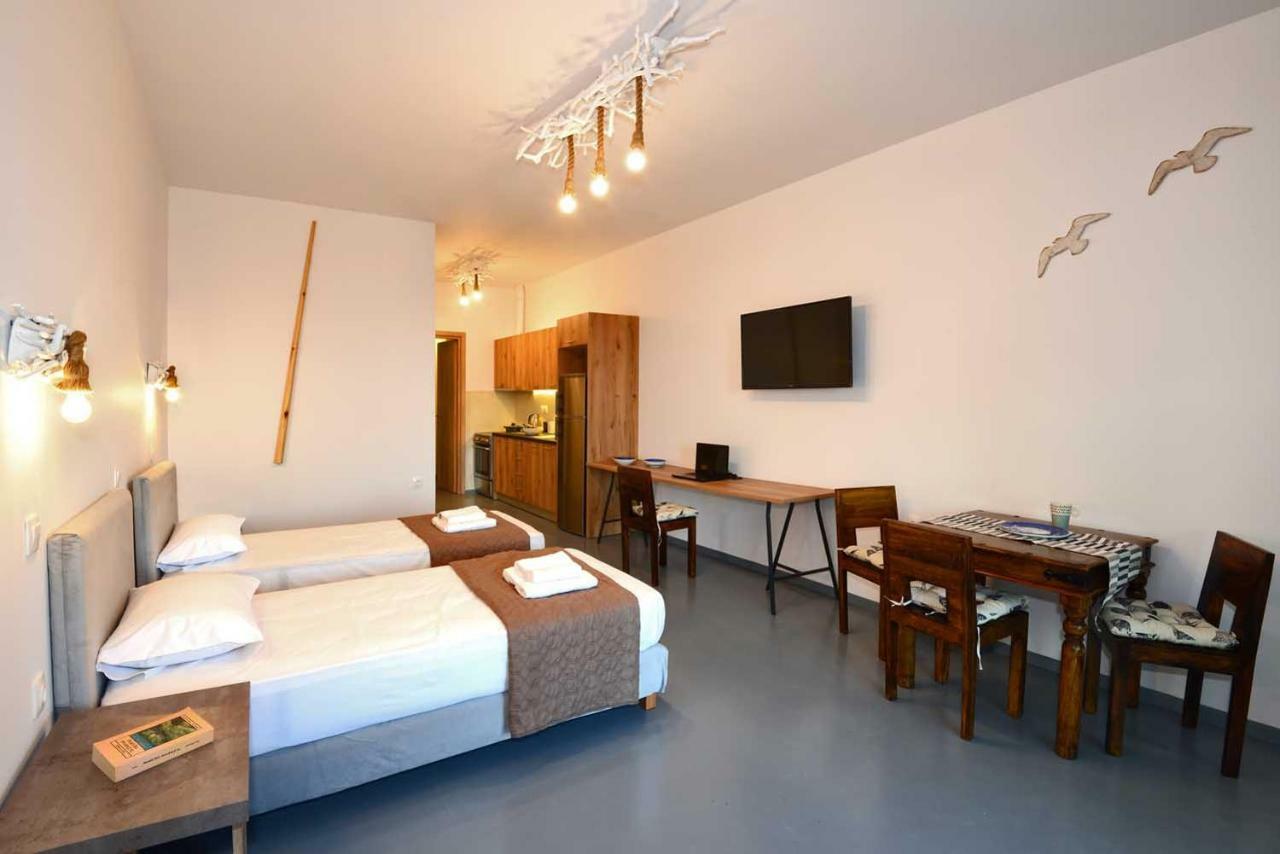 Vári Lalari Beach Suites מראה חיצוני תמונה