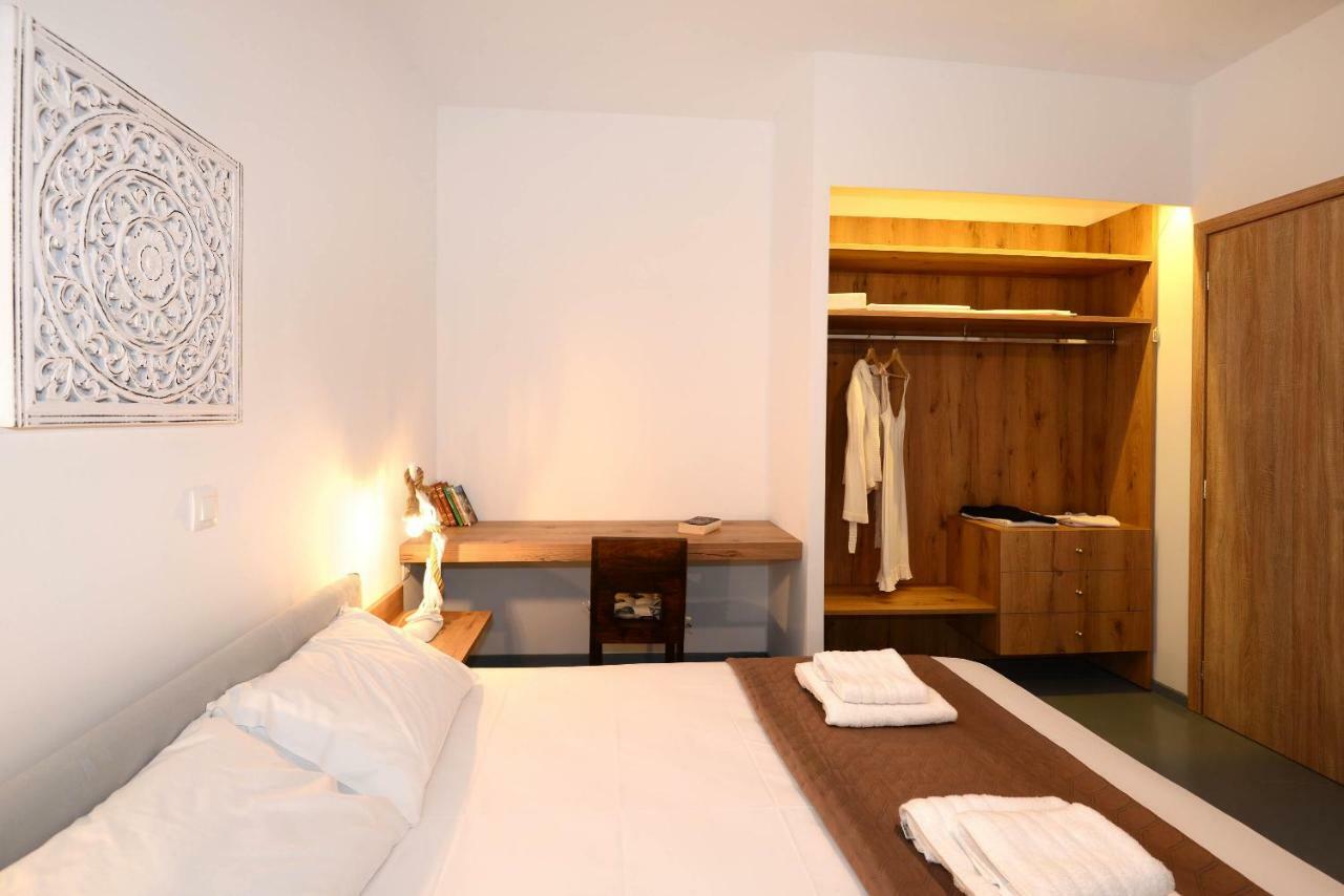 Vári Lalari Beach Suites מראה חיצוני תמונה