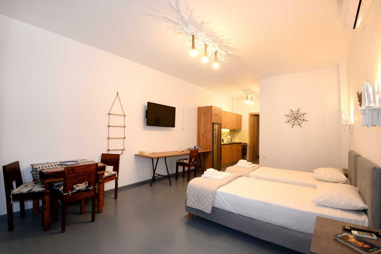 Vári Lalari Beach Suites מראה חיצוני תמונה