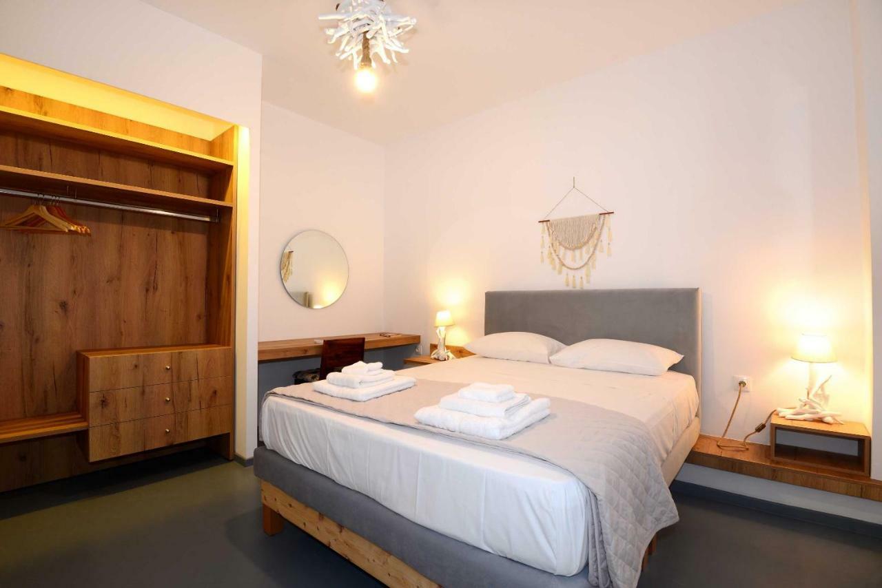 Vári Lalari Beach Suites מראה חיצוני תמונה